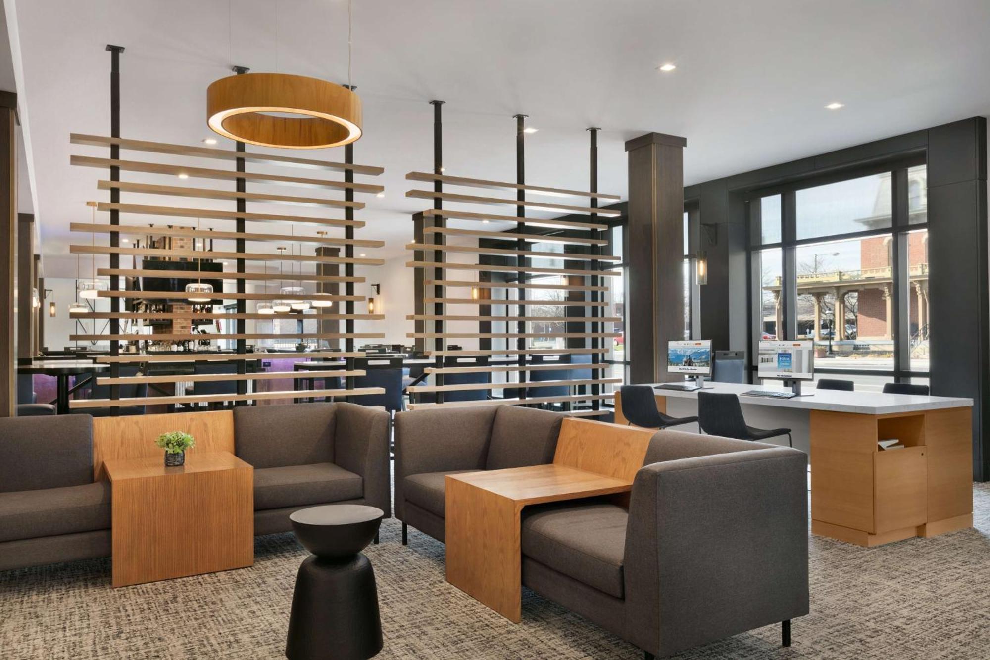 Doubletree By Hilton Canton Downtown Exteriér fotografie