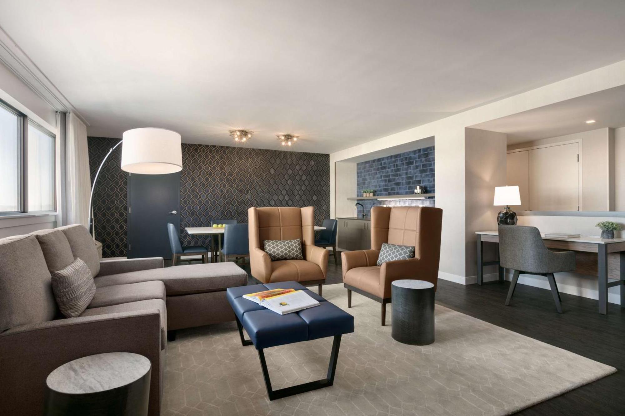Doubletree By Hilton Canton Downtown Exteriér fotografie