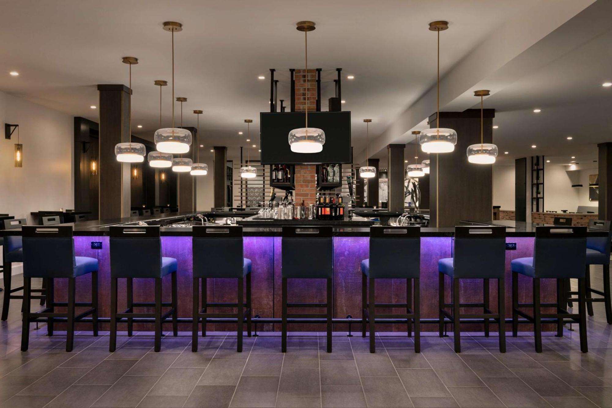 Doubletree By Hilton Canton Downtown Exteriér fotografie